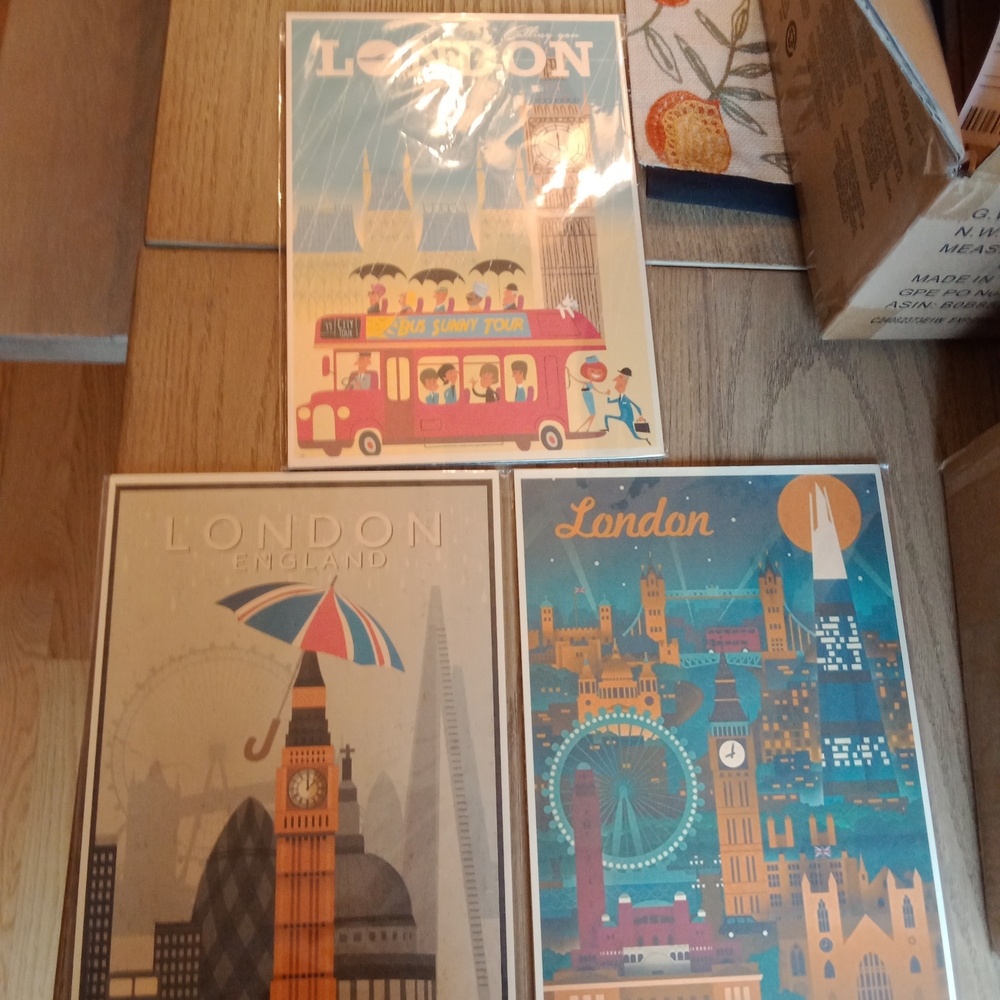 London Art Print Set - Multicolor